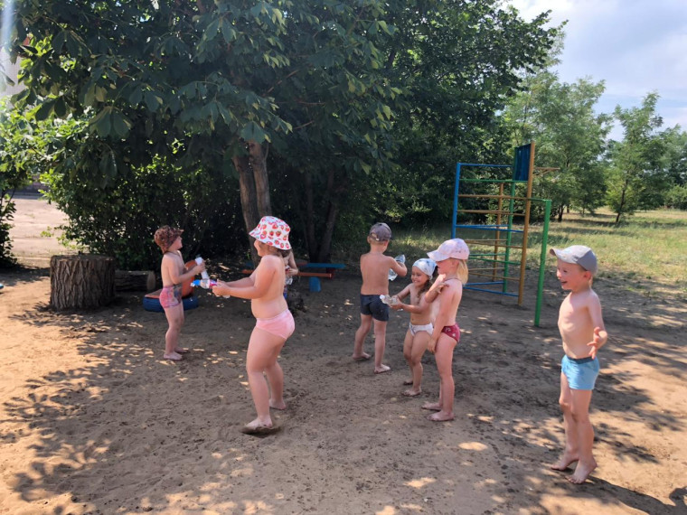 День «Веселых обливашек».